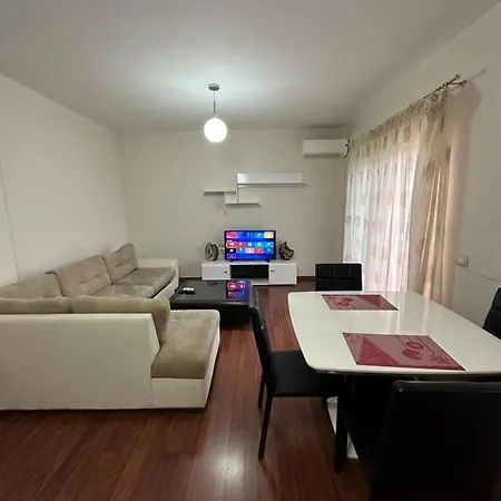 Center Easy * تيرانا