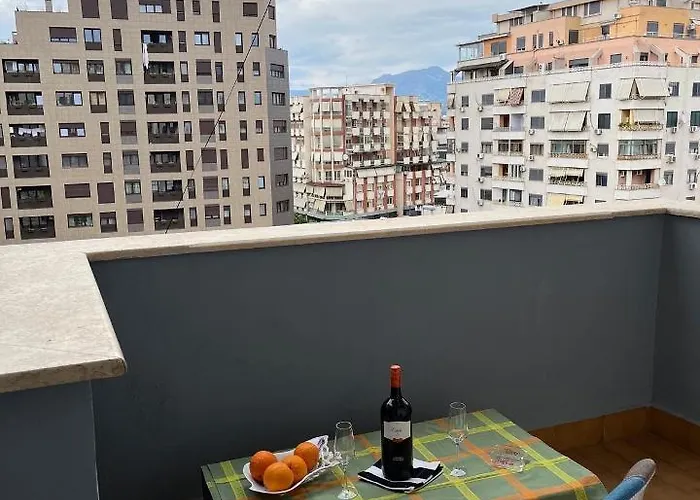 Center Easy * Tirana